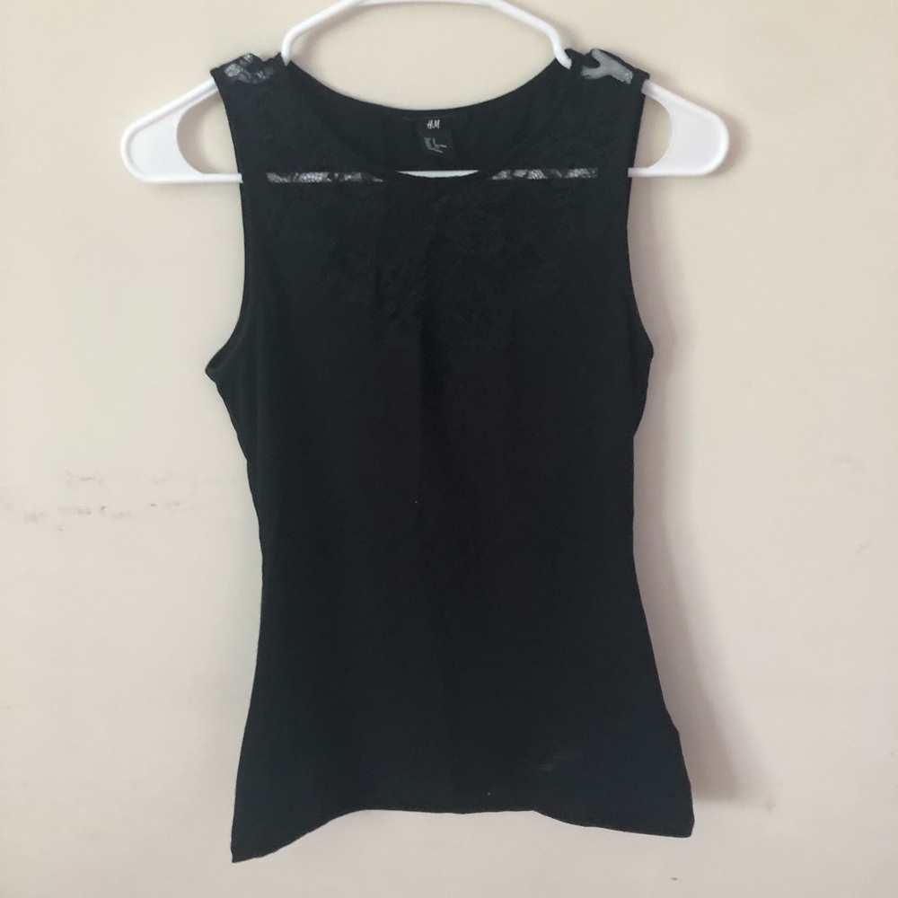 Lack tank top with lace chest detail-H&M (S)